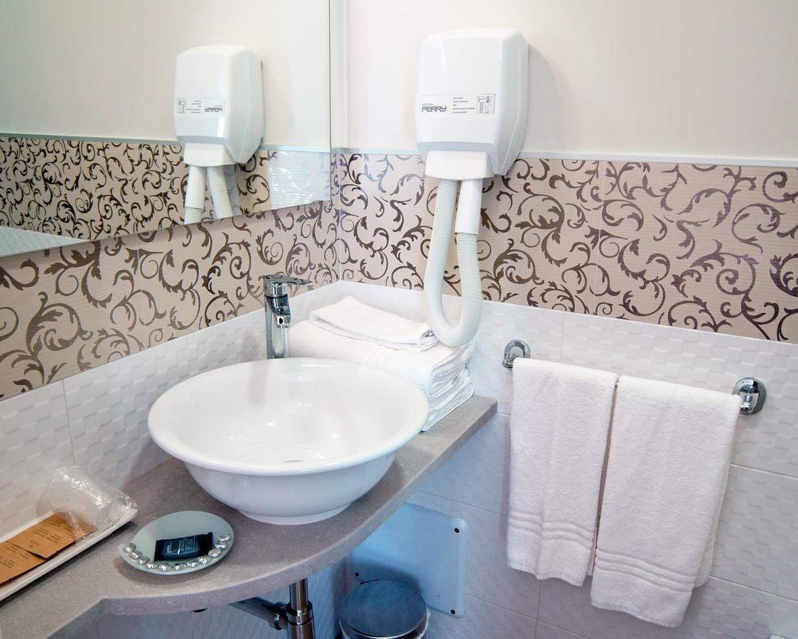 B&B San Trifone Adelfia Εξωτερικό φωτογραφία